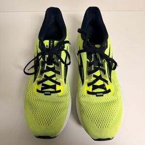 Brooks Launch 8 Mens Size 10.5 D Yellow Black Sneakers Running Shoes 1103581D774